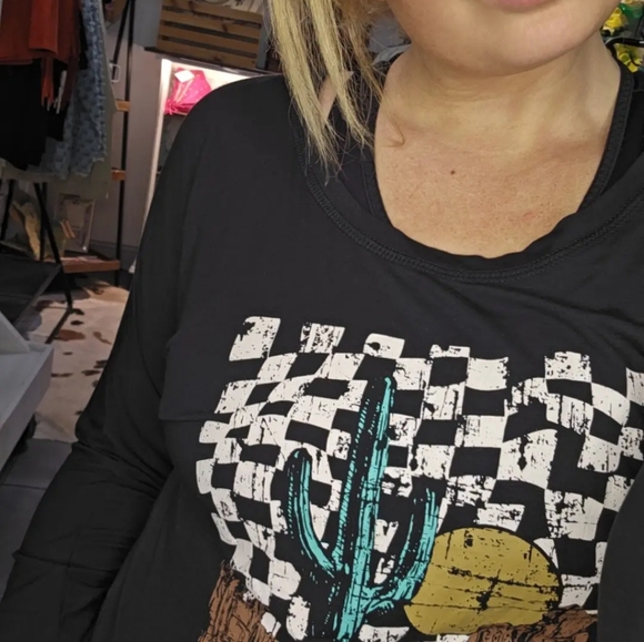 Western long sleeve - Picture 3 of 4